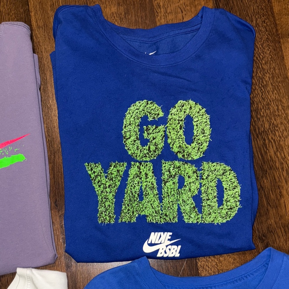 Nike Bundle of 6 Men’s Short Sleeve Tees (size MEDIUM) - Picture 4 of 7